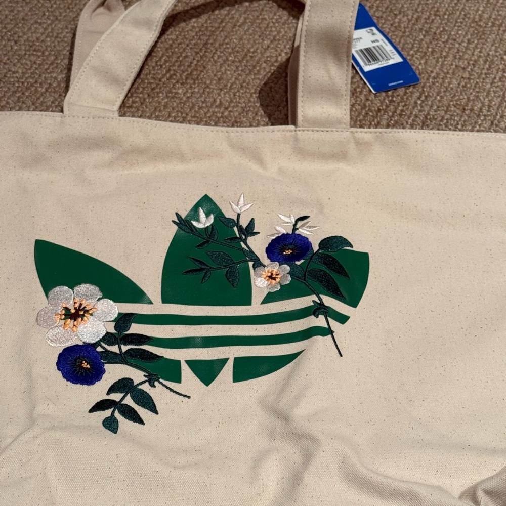 *BRAND NEW* Adidas Cream Tote with Green Floral Design - Picture 2 of 7